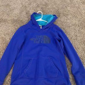 Women's blue Northface sweatshirt